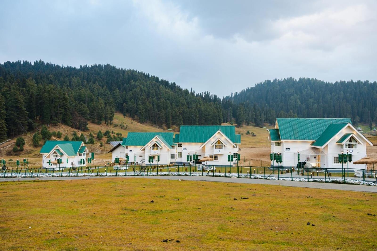 Green Rooms Resort Gulmarg Exterior foto